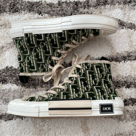 Men's Dior B23 High Top Sneakers Green White Oblique Tapestry